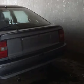 Opel Vectra 1990