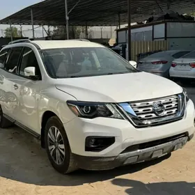 Nissan Pathfinder 2020