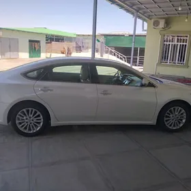 Toyota Avalon 2013