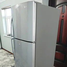 LG