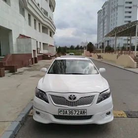 Toyota Camry 2011