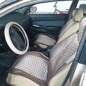 Toyota Carina 1993