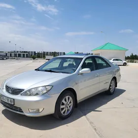 Toyota Camry 2004