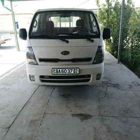 Kia Bongo 2013