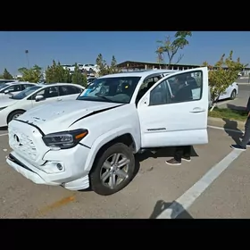 Toyota Tacoma 2020
