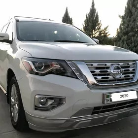 Nissan Pathfinder 2020