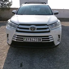 Toyota Highlander 2017