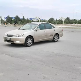 Toyota Camry 2003