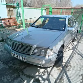 Mercedes-Benz C280 1993