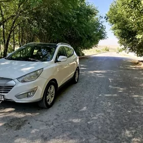 Hyundai Tucson 2011