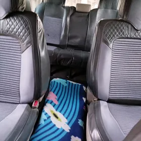 Toyota Sienna 2010