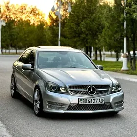 Mercedes-Benz C350 2008