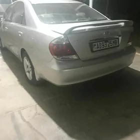 Toyota Camry 2003