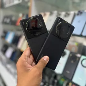 Mi 12S Ultra 12/256gb