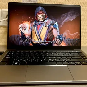 Ноутбук 4K/i5/16GB/512GB/SSD