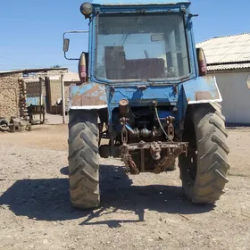 MTZ 80 2000