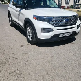 Ford Explorer 2023