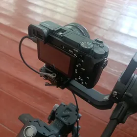 Sony  a 65 00