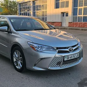 Toyota Camry 2017