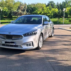 Kia Cadenza 2017