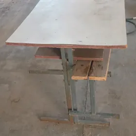 стол