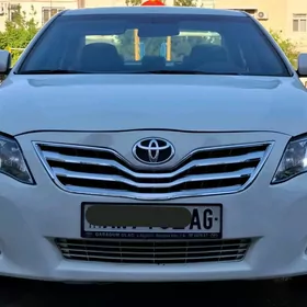 Toyota Camry 2008