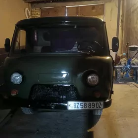 UAZ 2206 1986