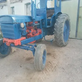 MTZ 80 2000