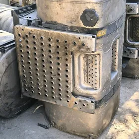 VOLVO D Bak
