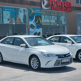 Toyota Camry 2014