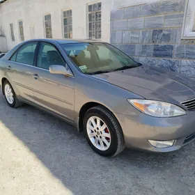 Toyota Camry 2004