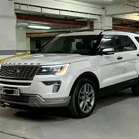 Ford Explorer 2018