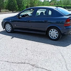 Opel Astra 2003