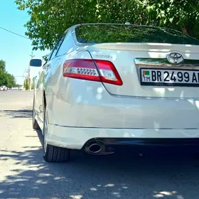 Toyota Camry 2011