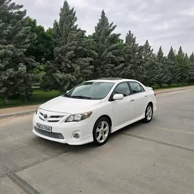 Toyota Corolla 2011
