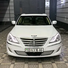 Hyundai Genesis 2012