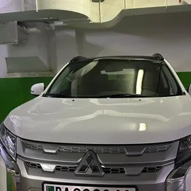 Mitsubishi ASX 2023