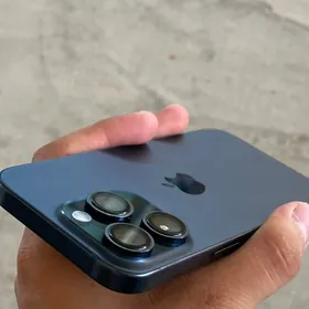 Iphone 15pro blue