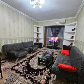 2 ком. Мир 2/4, возле 55 школы