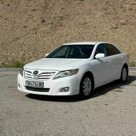 Toyota Camry 2010