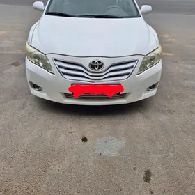 Toyota Camry 2010