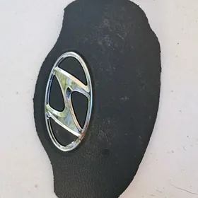 Hyundai emblema