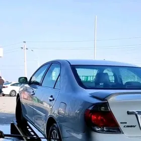 Toyota Camry 2005