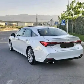 Toyota Avalon 2019