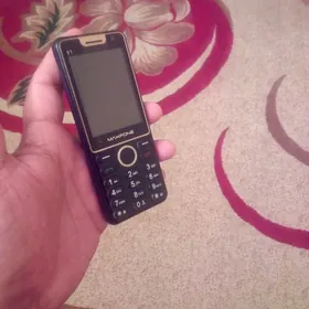 TELEFON MAXFONE V1 PRASTOÝ