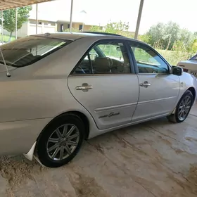 Toyota Camry 2005