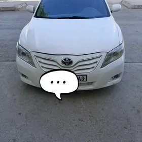 Toyota Camry 2011