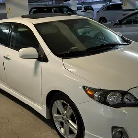 Toyota Corolla 2012