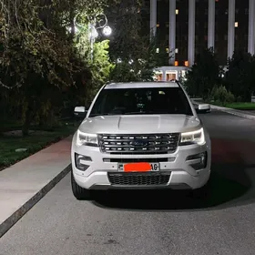 Ford Explorer 2017