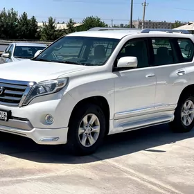 Toyota Land Cruiser Prado 2012